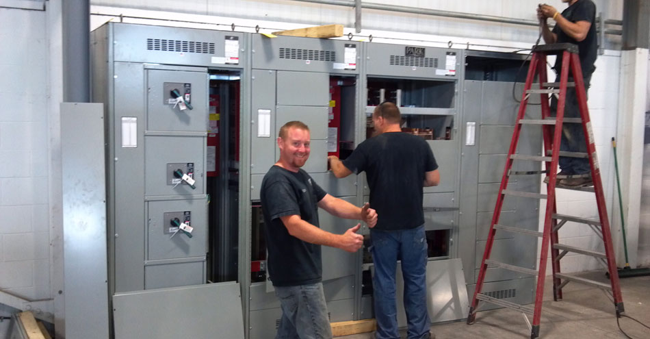 SU-DAN Industries: 3000 Amp Primary Service Switchboard Install With Process Heat Metering Section